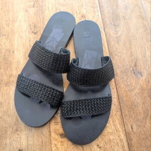 Frye Leather Weave Double Strap Minimalist Sandals